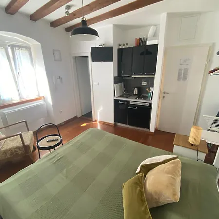 Dosud House Апартаменты Сплит