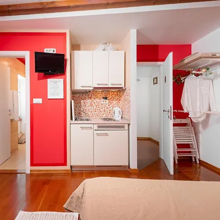 Apartment Dosud House *