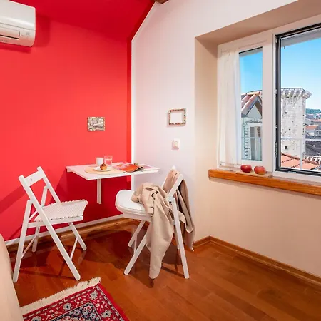 Apartment Dosud House *