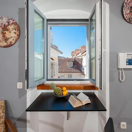 Apartman Dosud House